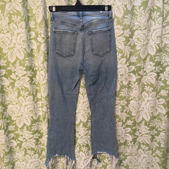 7 For All Mankind High Waist Slim Kick Jeans - Picture 2 of 8